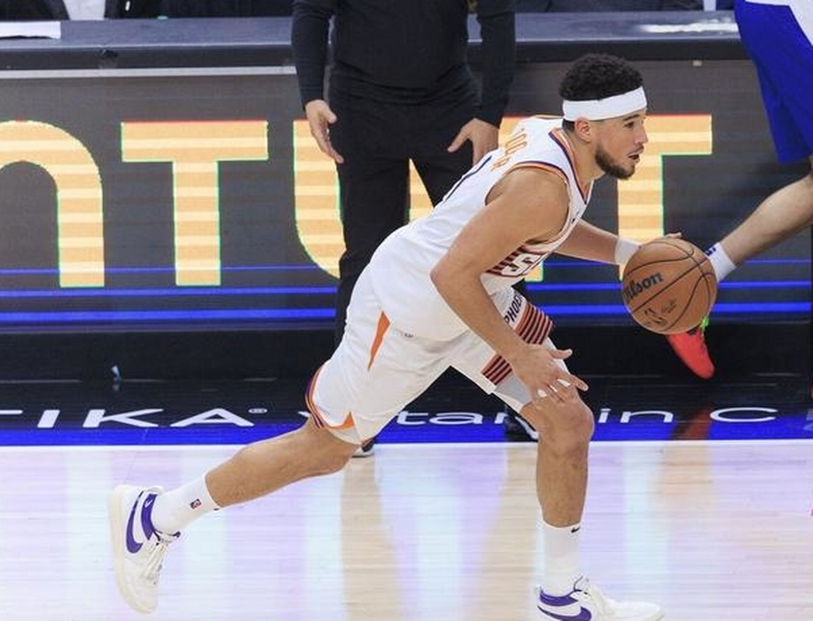 包含南特俱乐部士气高涨，迎战劲旅信心十足的词条