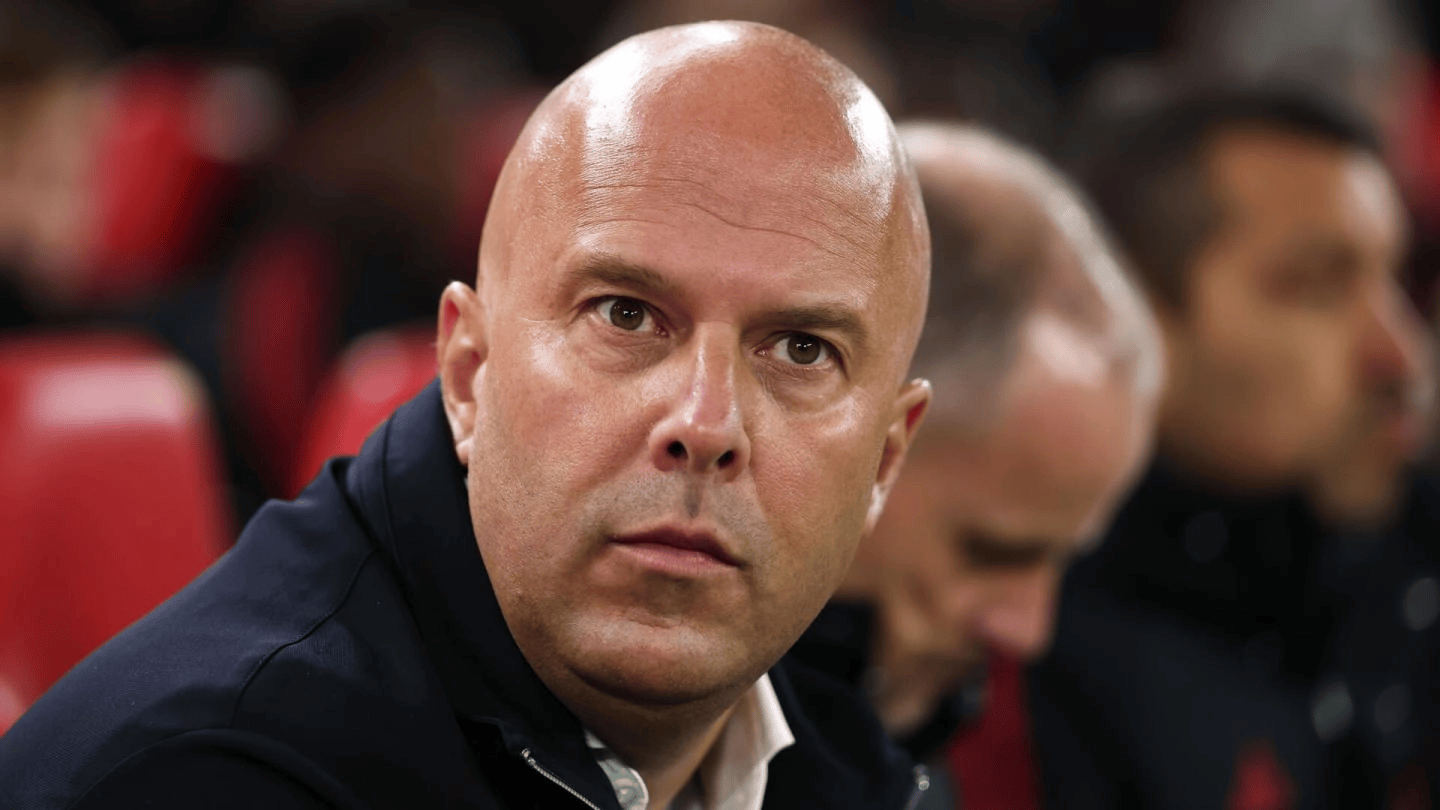 关于利物浦客场失利，人们开始对克洛普产生质疑的信息