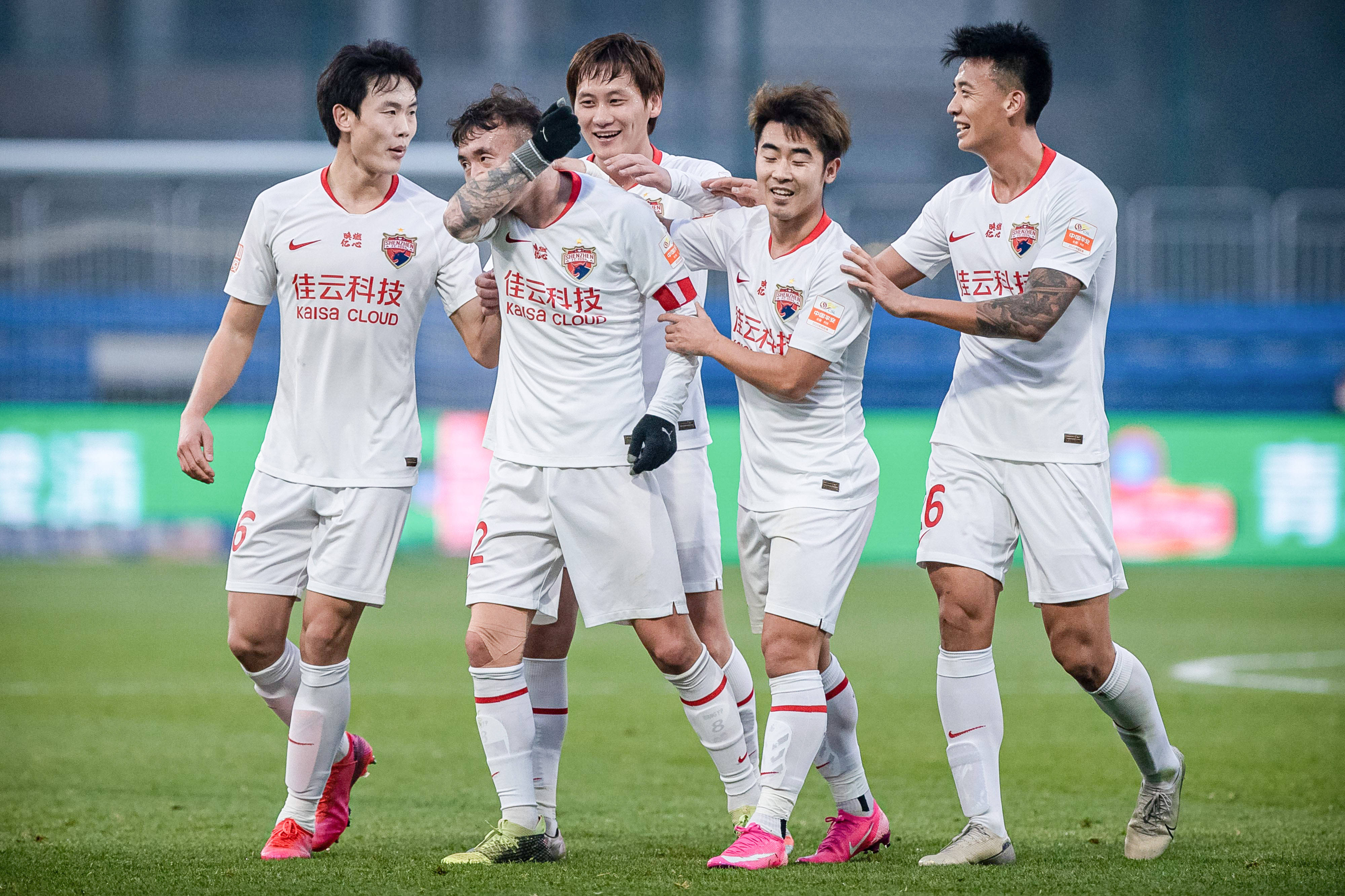 深圳佳兆业队表现出色，备战下一轮比赛的简单介绍